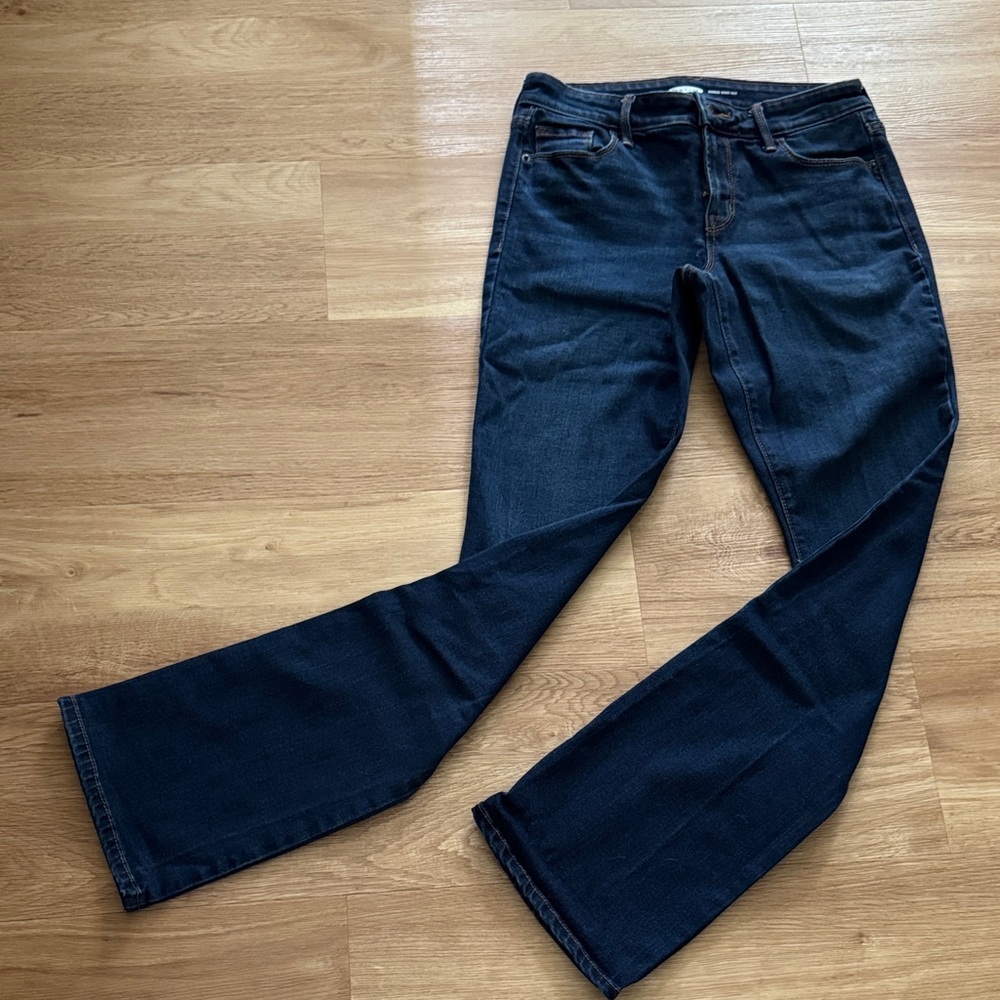 Gap Women's Kicker Boot-Cut Jeans Sz. 2
